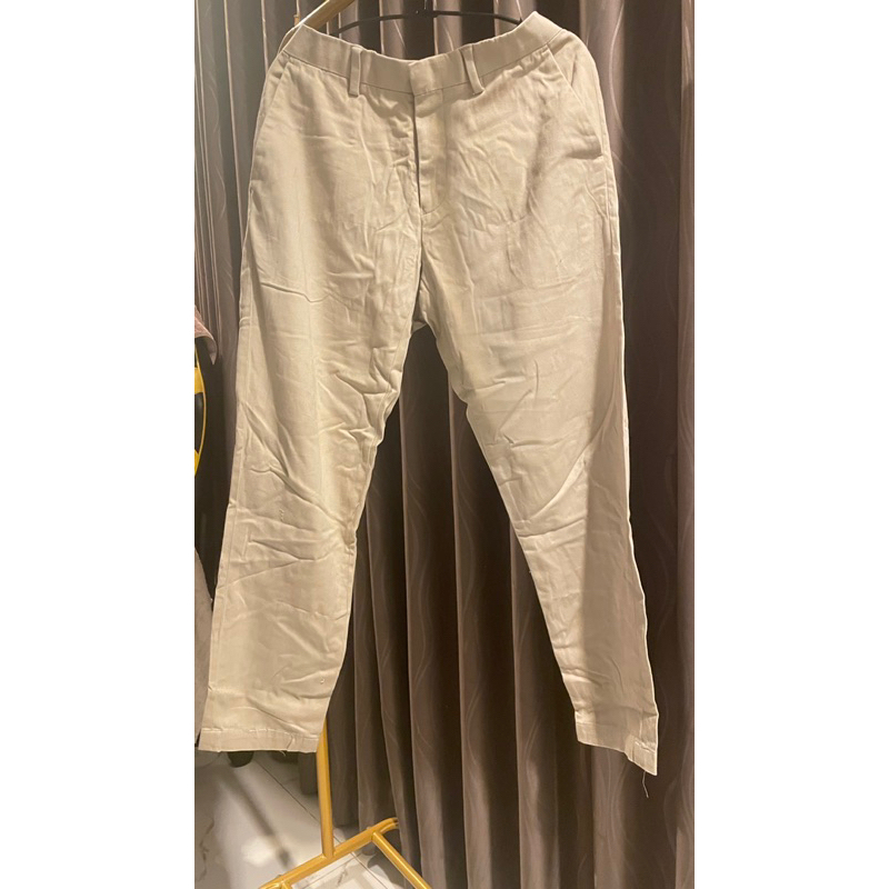 Preloved Celana Producer The Executive