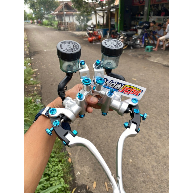 BAUT TITANIUM MASTER REM RCB S1 KIRI KANAN NMAX PCX ADV XMAX VARIO 160 BAUT TITANIUM MASTER REM RCB 