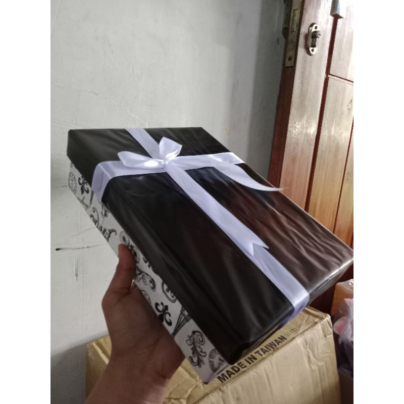 

box hampers gift box box ulang tahun