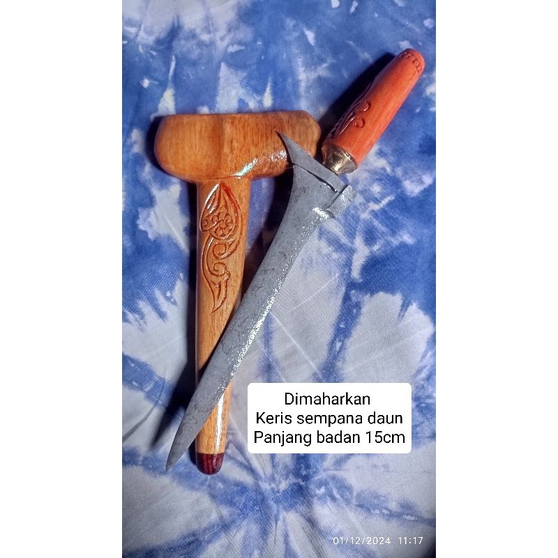 keris sempana daun