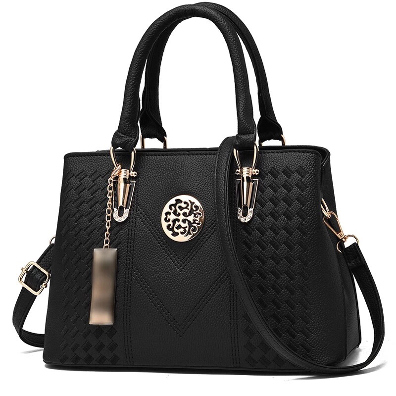 Tas simple dan elegant