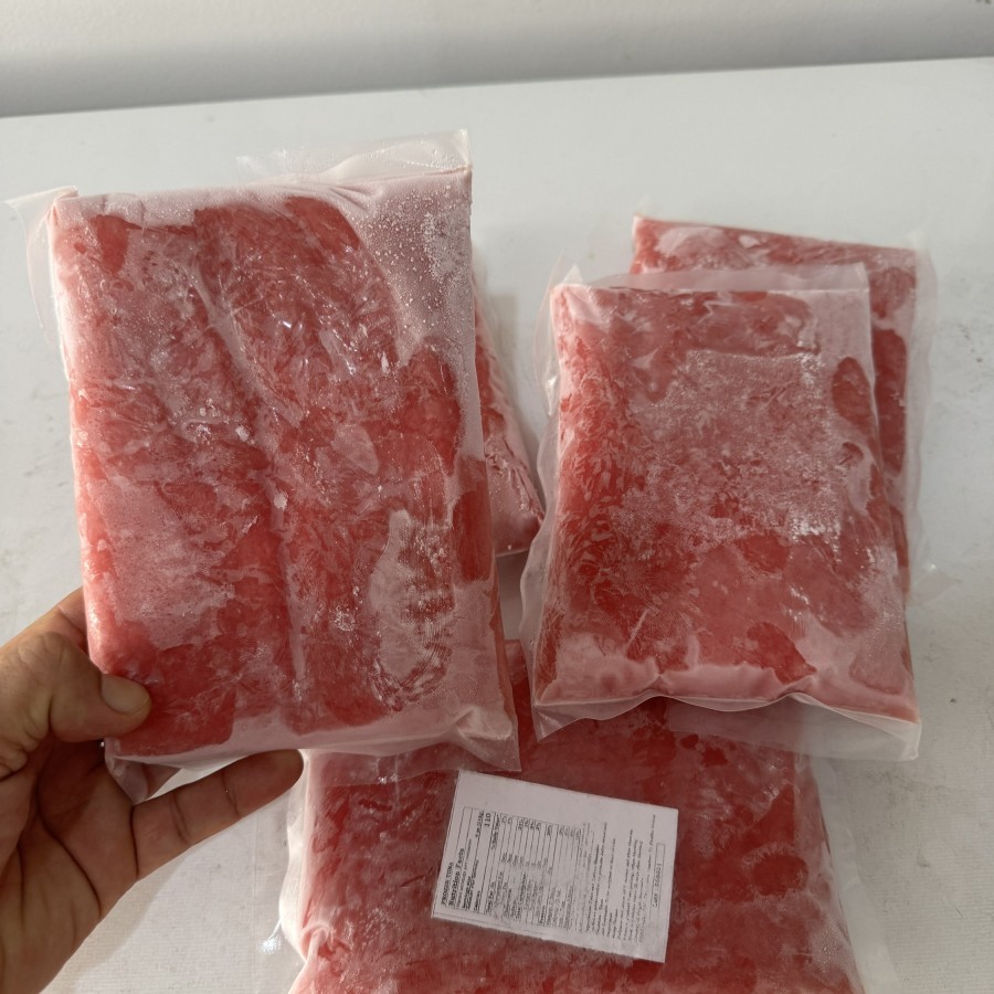 

Ikan Tuna Giling / Tuna Cincang / Ground Meat Tuna kualitas eksport kemasan 450-470 gram per pack