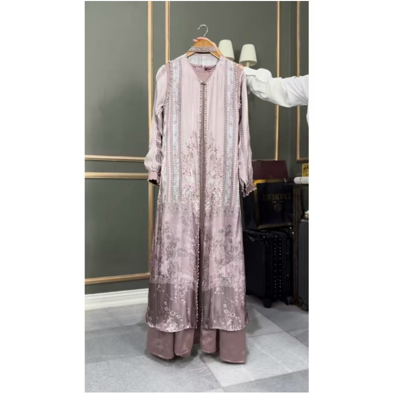 PRELOVED FLORENTINA DRESS by Burgundi Kaftan