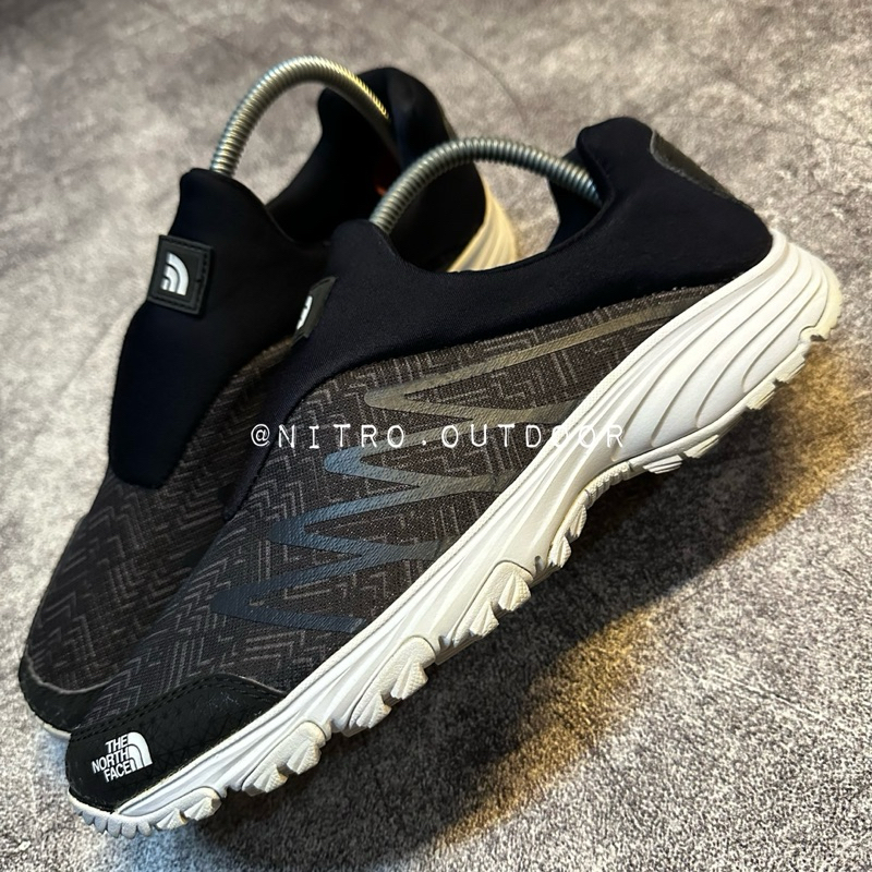 SEPATU HIKING THE NORTH FACE VENTURE MEMO SLIP ON II