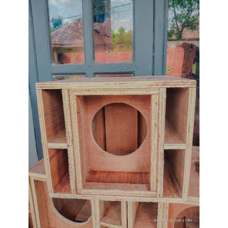 BOX SPEAKER 6 INCH SPL