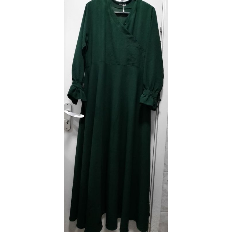 set Gamis abaya dan French khimar merk Aeera warna dark emerald UK XL