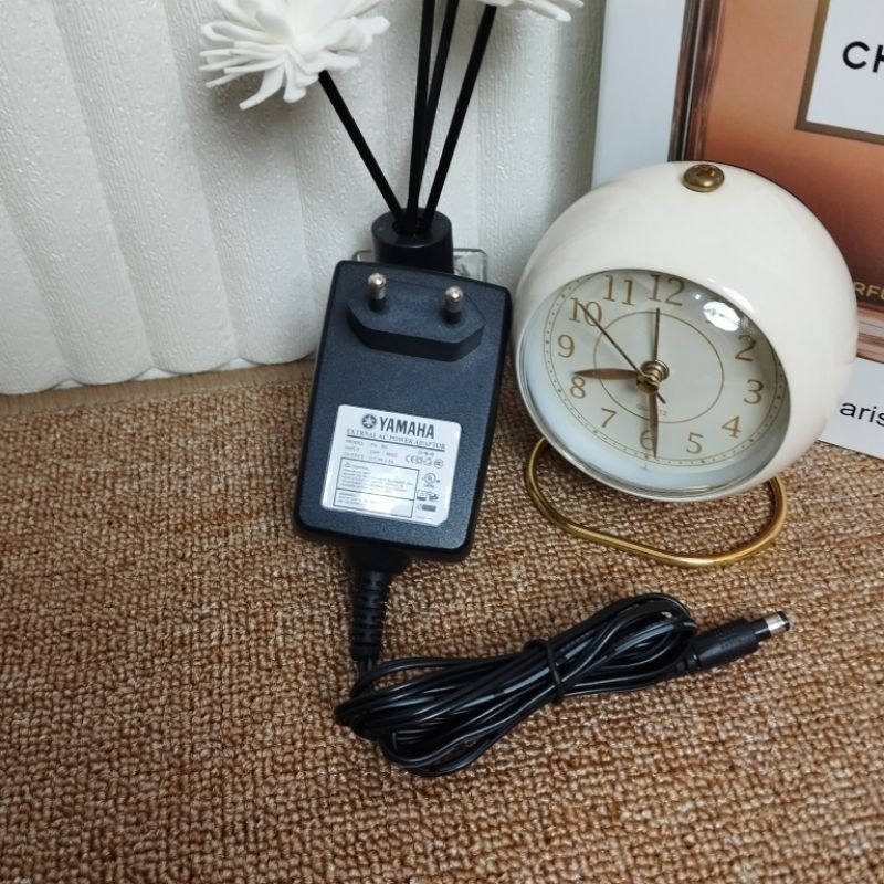 Promo Adaptor Keyboard Yamaha PSR E170 E172 E175 E203 E212 E213,E223 E233, PSR E243 E253 E263 E303 E