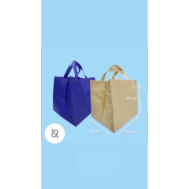 Tas Kain Dus Nasi Hajatan Model Spunbond Ukuran 20CMX20CMX25CM [LIPAT ATAS]