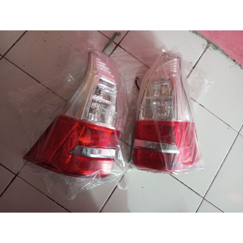 stoplamp Avanza Xenia 2019  original
