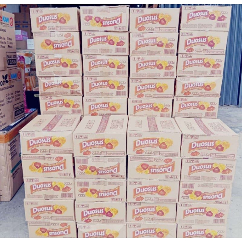 

PROMO KUE SUS 1 DUS BERAT 2 KG MURAH CEMILAN LEBARAN MAKANAN RINGAN LAZIZ ENAK GURIH LEZAT AMAN ANAK