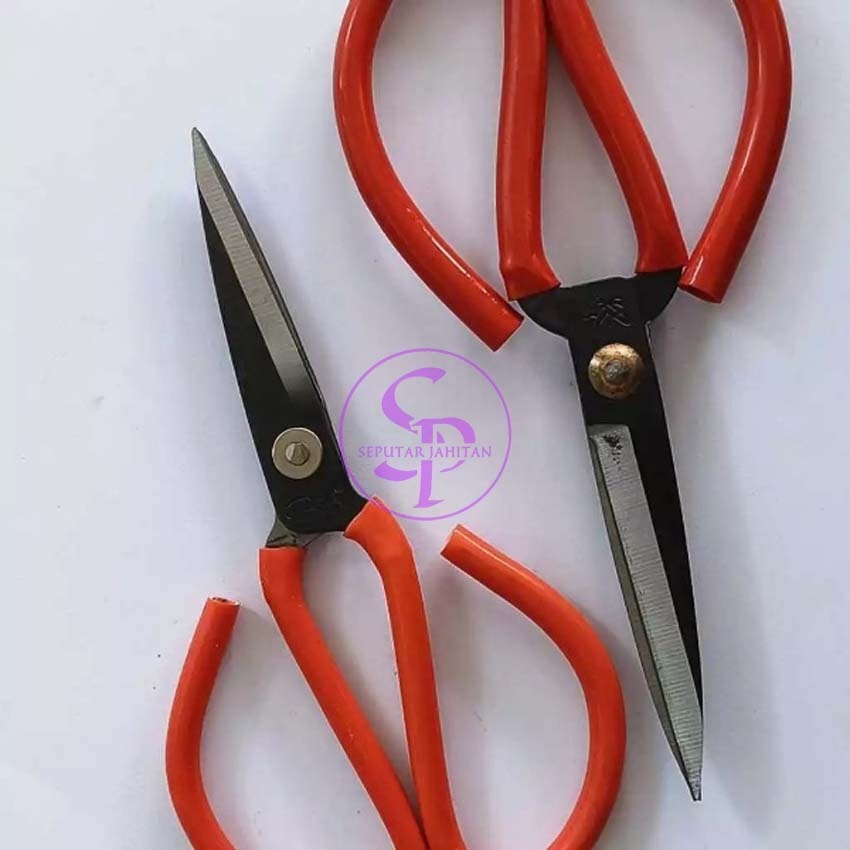 

GUNTING KODOK UNTUK POTONG KAIN/ BAHAN