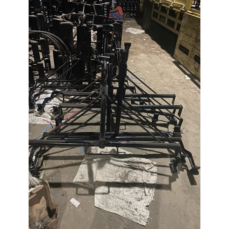 Rangka setelan glebeg blebes penggiling tanah traktor quick g1000 boxer