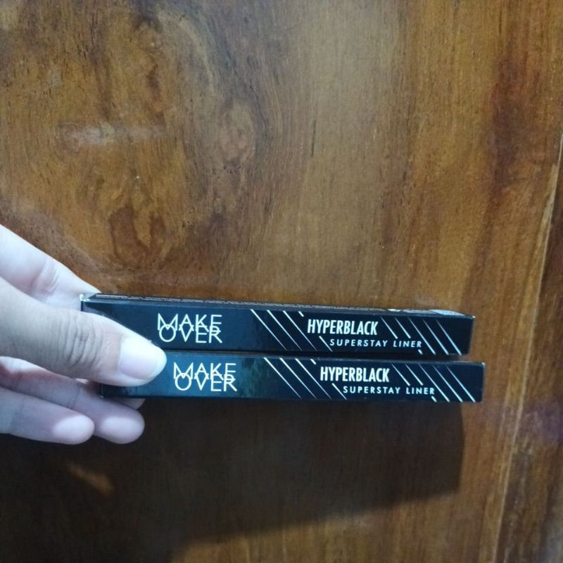 Eyeliner Make Over Hyperblack Superstay Liner