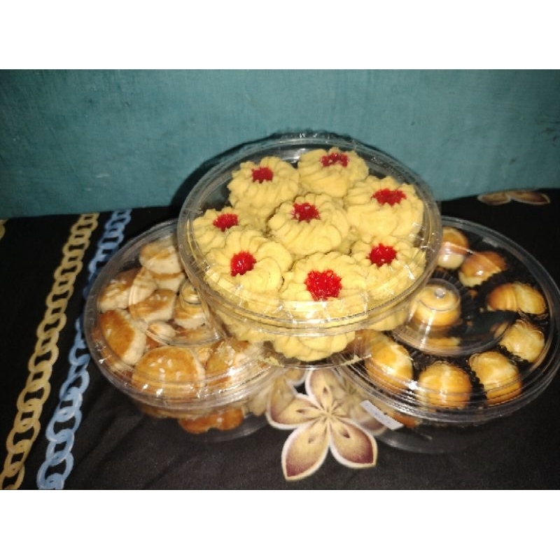 

Paket 3toples kue kering tahun baru 2025