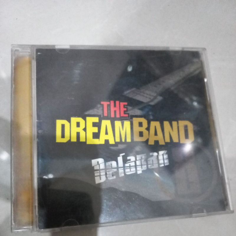 cd the dreamband  - delapan