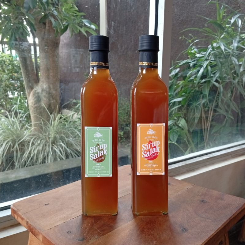 

Sirup Buah Salak Syrup Salak Asli Sirup Homemade Zalac Premium isi 500ml Kemasan Botol Kaca