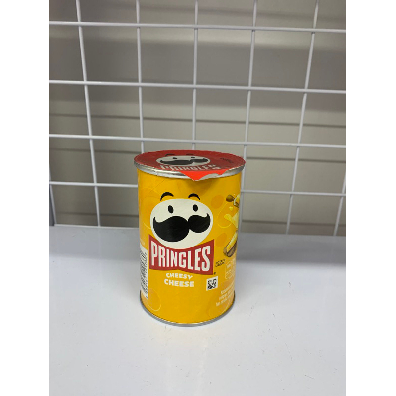 

Pringles cheesy Cheese