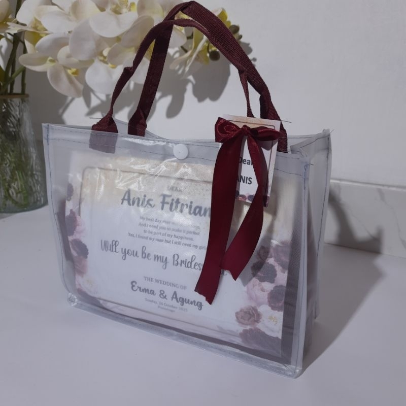 

TAS MIKA BRIDESMAID BURAM MAROON BURGUNDY