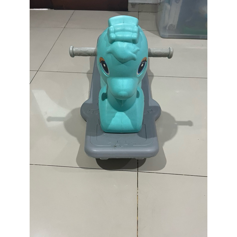 mainan kuda goyang anak preloved