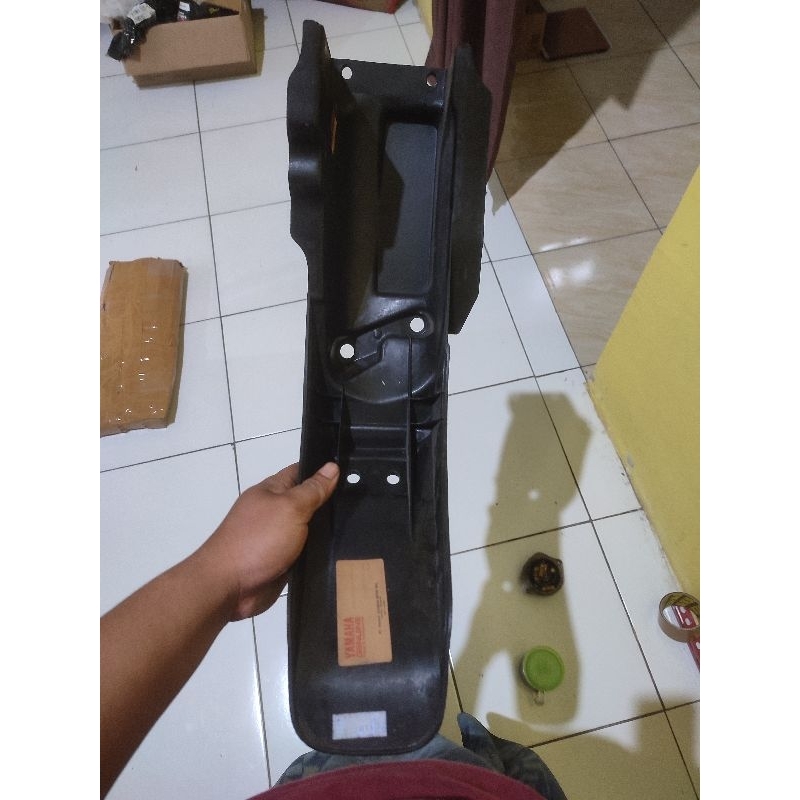 Slebor Belakang Yamaha ALFA ORIGINAL BARU