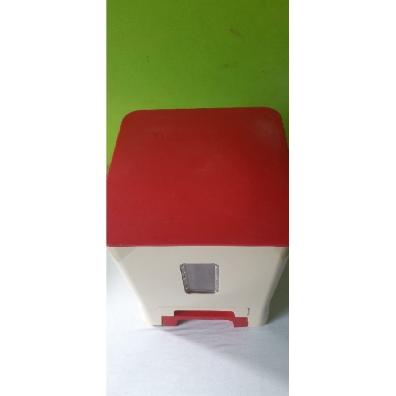 Tempat beras tupperware jadul preloved/second
