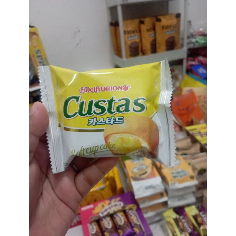 

Custas Keik Isi Krim Custard Ecer 1pcs