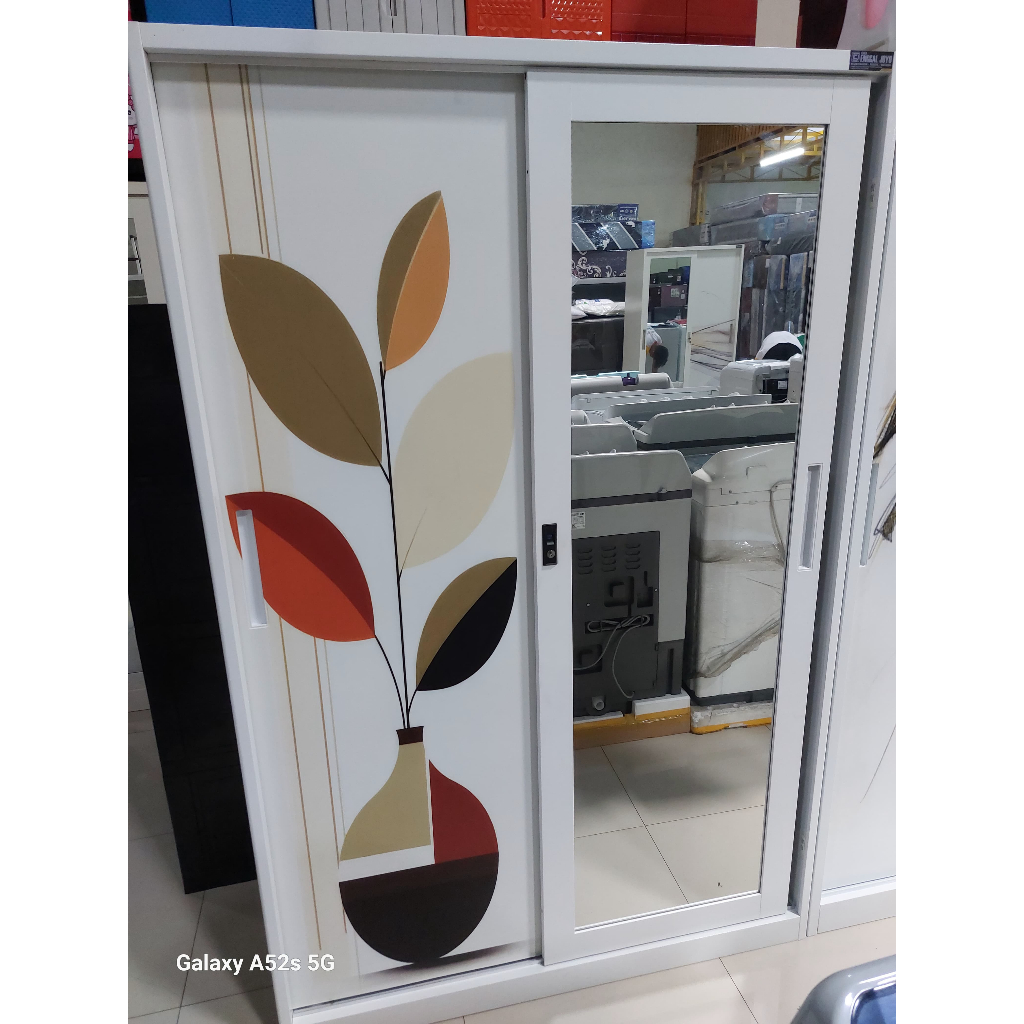 LEMARI BESI 2 PINTU SLEDING FULL KACA