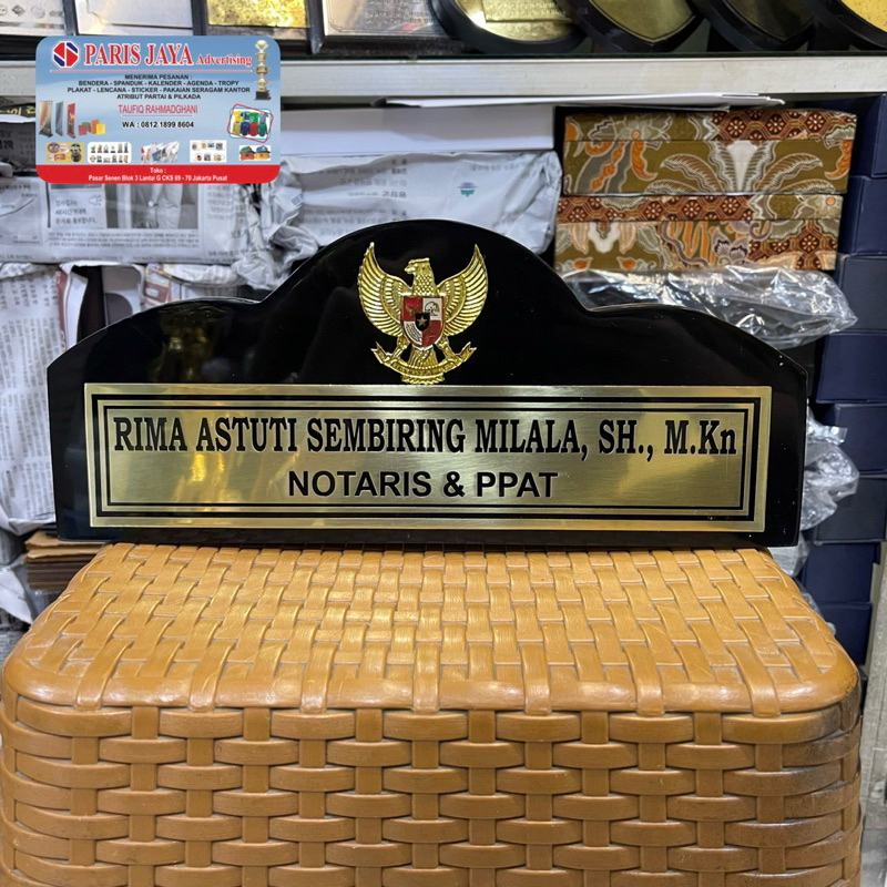 

Papan Nama Meja Logo Notaris Terbaru