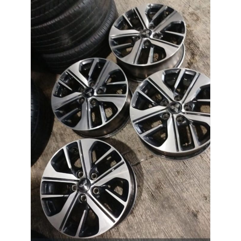 velg xpander ultimate r16 pcd 5x114