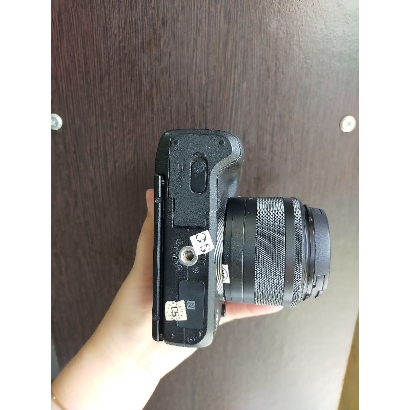 Canon M3 hitam bekas pemakaian