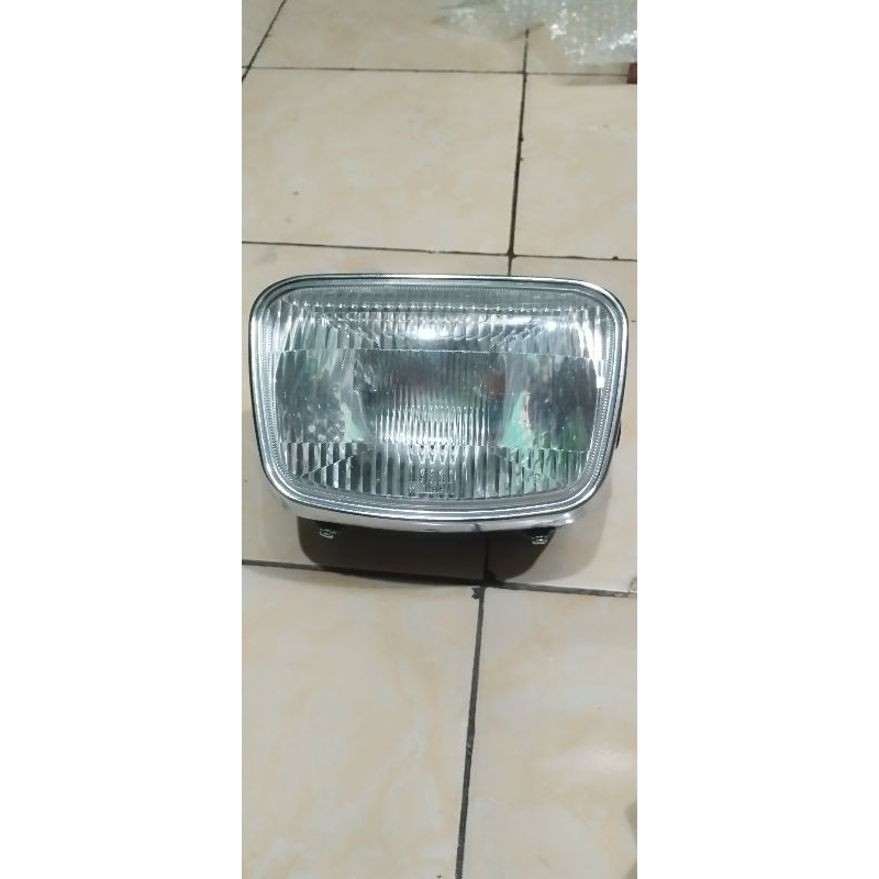 LAMPU DEPAN OVAL RX KING NEW ATAU TAHUN MUDA 2002 2003 2004 2005 2006 ORIGINAL ORI