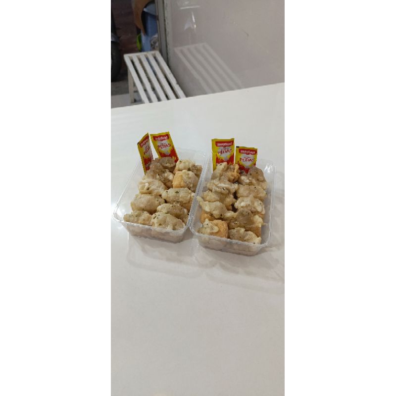 

Tahu Tegal Gurih Frozen 10pcs/pack, Tahu Aci 1/2matang, Mas Tama Cirebon