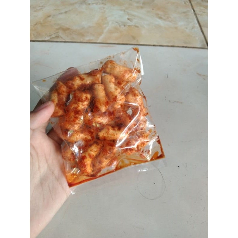 

makaroni pedas - cemilan pedas - keripik pedas - makaroni - seblak