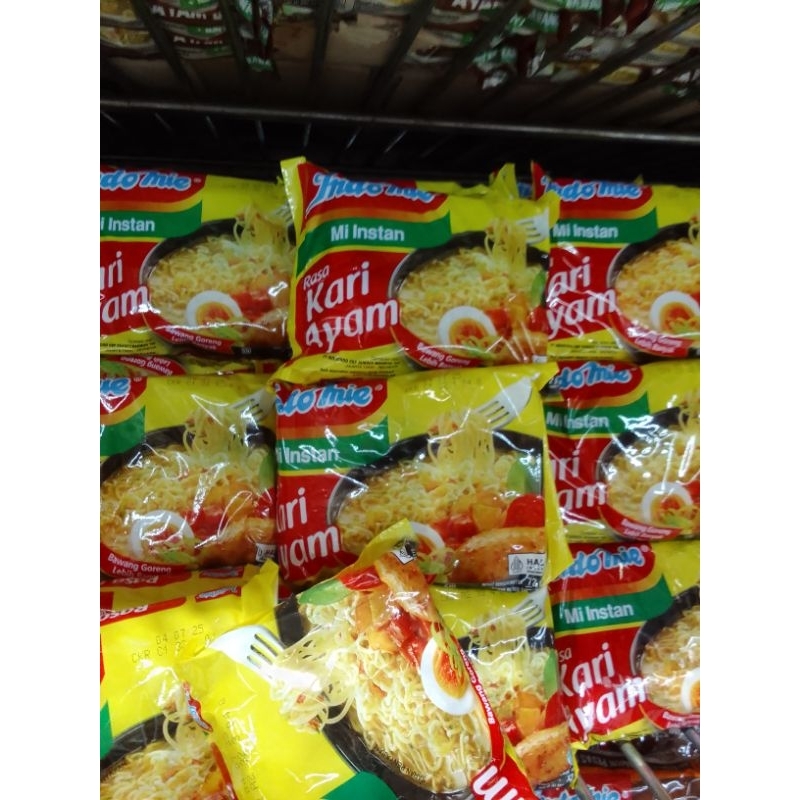 

Indomie kari ayam bawang goreng 40pcs/karton
