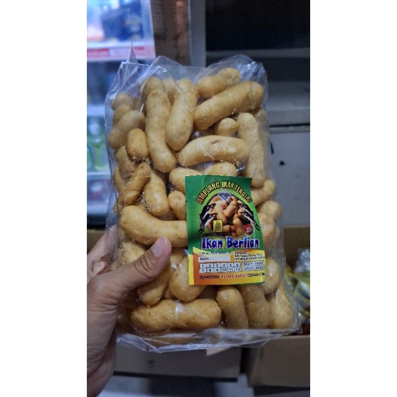 

krupuk ikan tenggiri/ amplang ikan