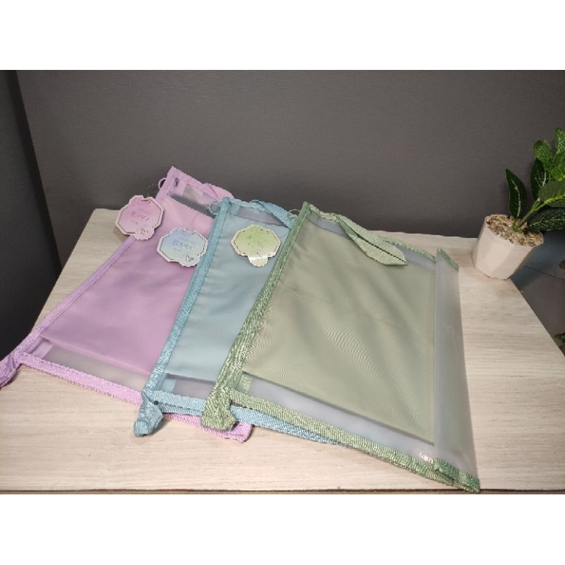 

map plastik A4 restleting pp109