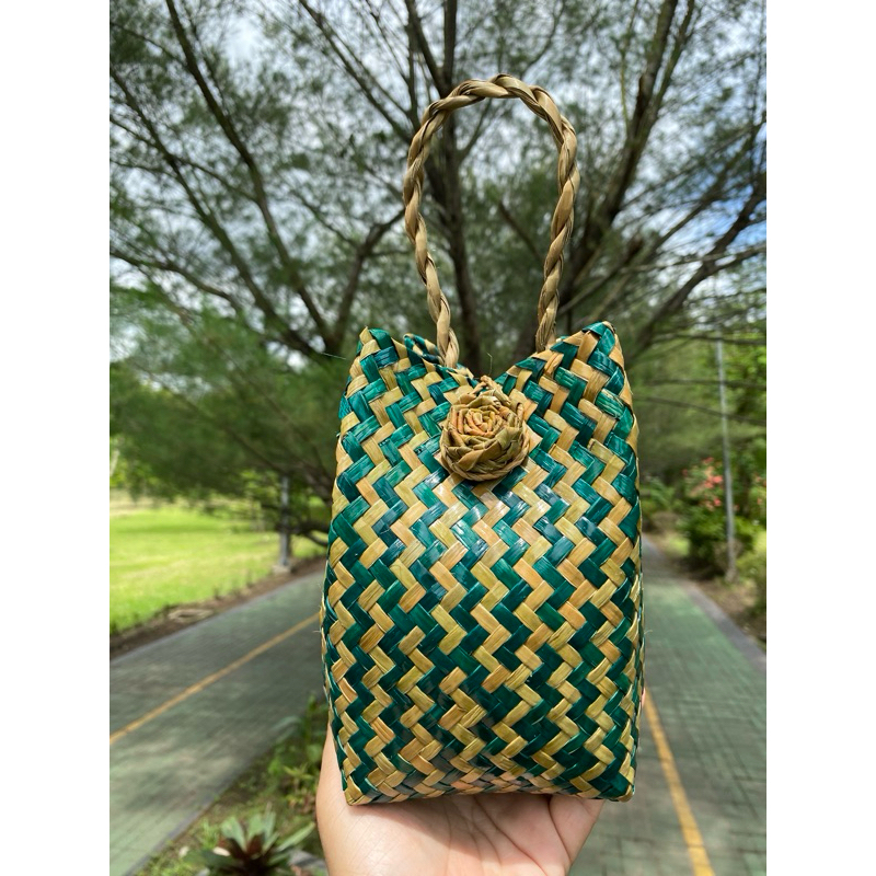 TAS PURUN ANYAMAN KHAS KALIMANTAN SELATAN 0077