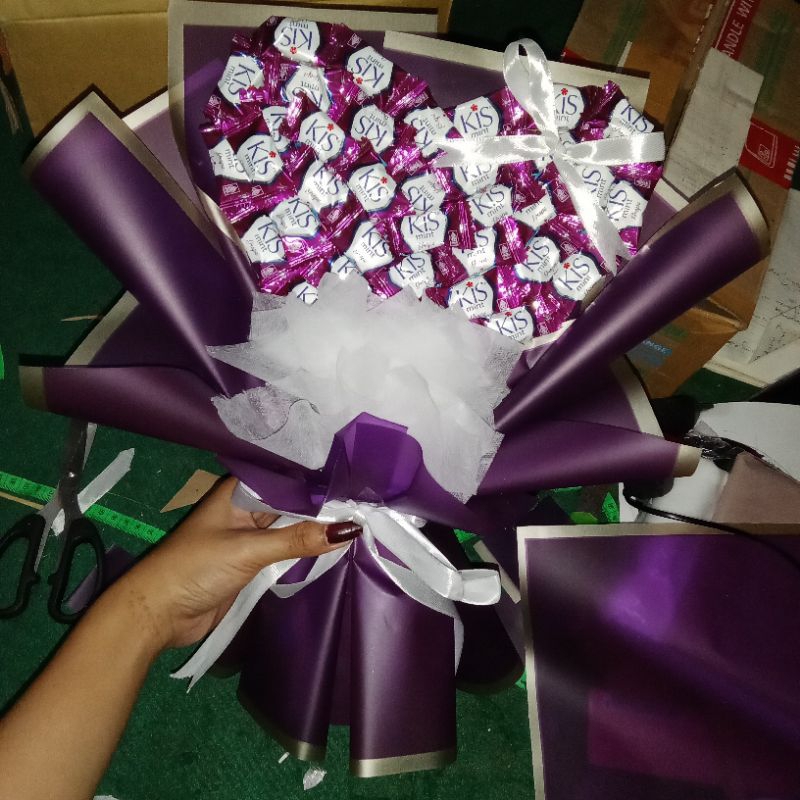 

Buket permen love kiss by ayu krisna