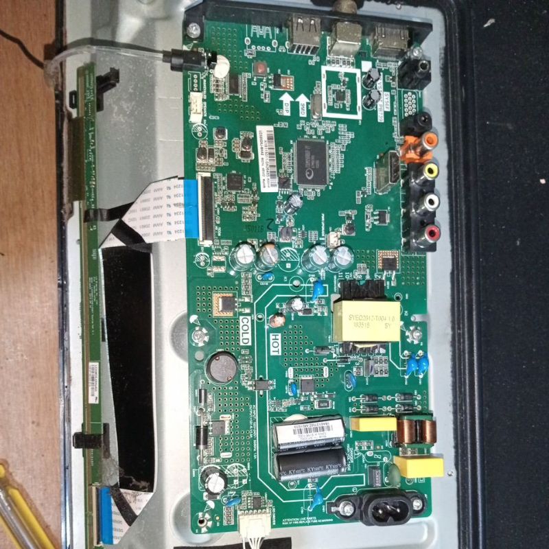 MB Panasonic 32F305G