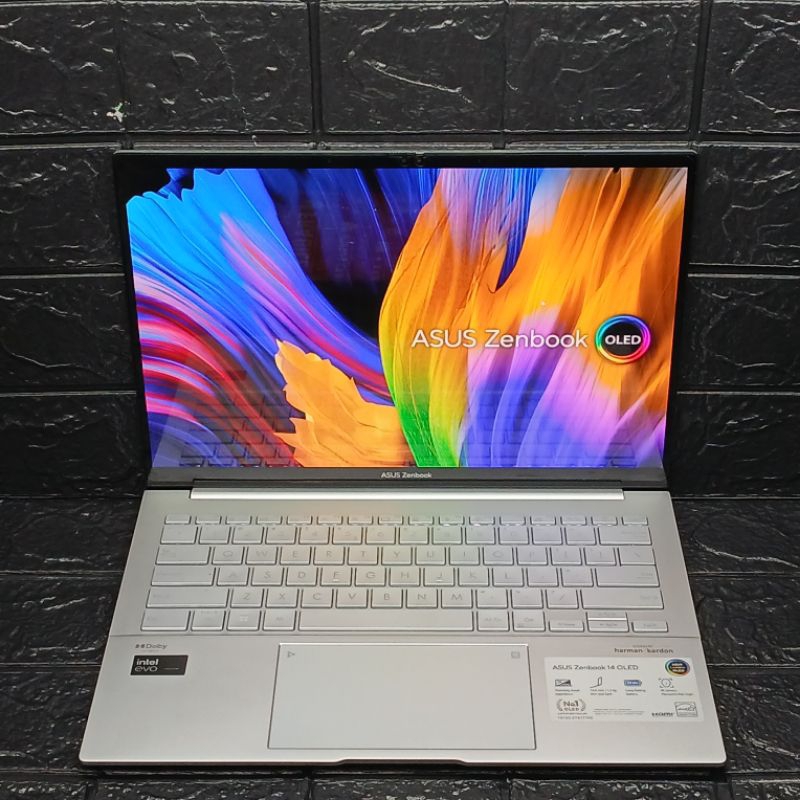 Laptop Ultrabook Asus Zenbook 14 OLED UX3405MA Intel Core Ultra 7 155H 32/1TB Touchscreen