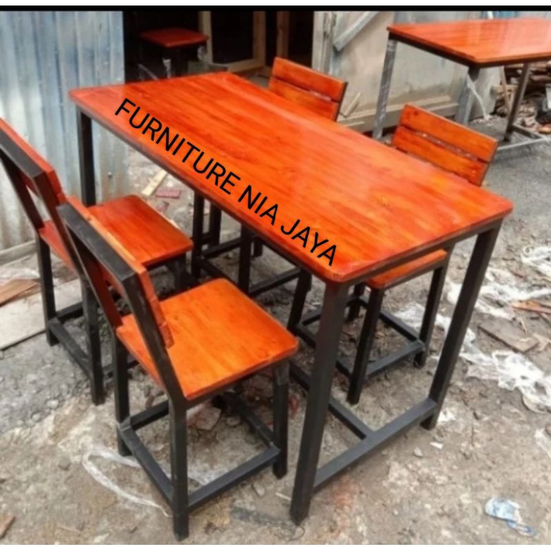 meja makan kaki besi