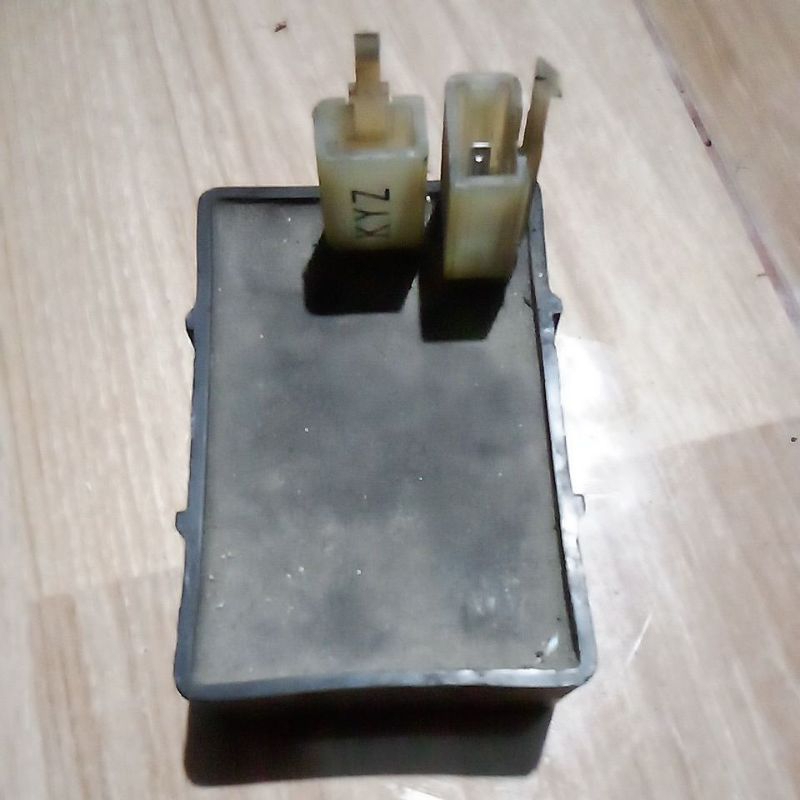 cdi supra x 125 helm in karbu