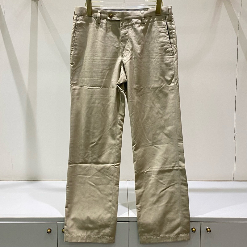 PRELOVED CELANA UNIQLO PRIA