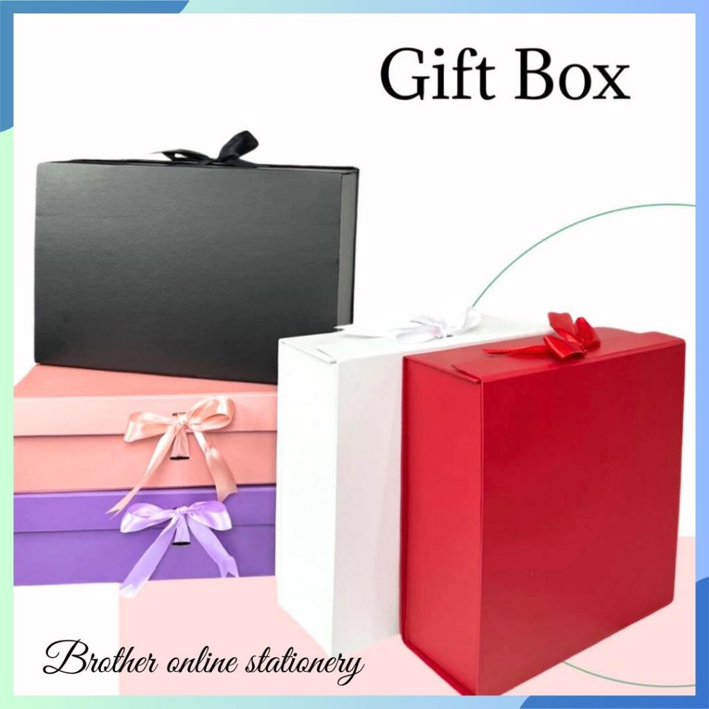 

BOS Gift Box Karton/Kotak Hadiah Pita Karton/Gift Box Polos/Kotak Hadiah