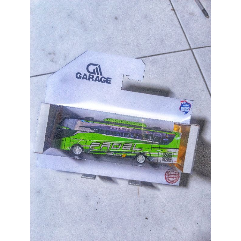 Miniatur Bus MAUDI MSM ASYROF FADEL JET BUS 5 / diecast bus 1/87