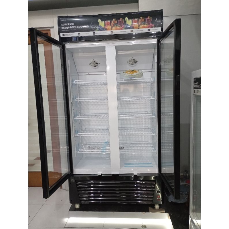 SHOWCASE AQUA AQB 710 CD