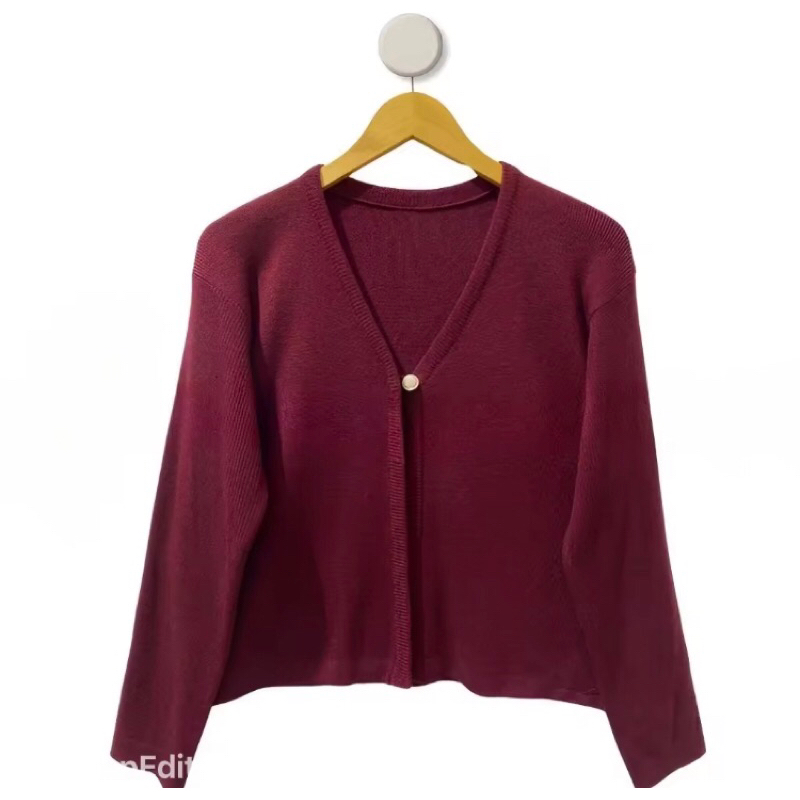 Eili Cardigan | Atasan Baju Rajut Wanita | Outer Korean Style | Cardigan Tebal Kancing 1 Gold | Card