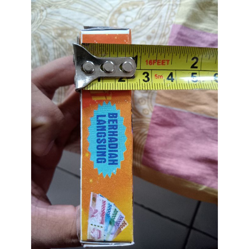 

RB 200pcs KOTAK KADO.KARAKTER ( kosongan ) uk'2x7x9