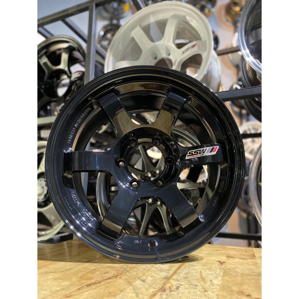 Velg mobil ssw te37 r17 cocok untuk mobil Fortuner Pajero Hilux dan lain-lain