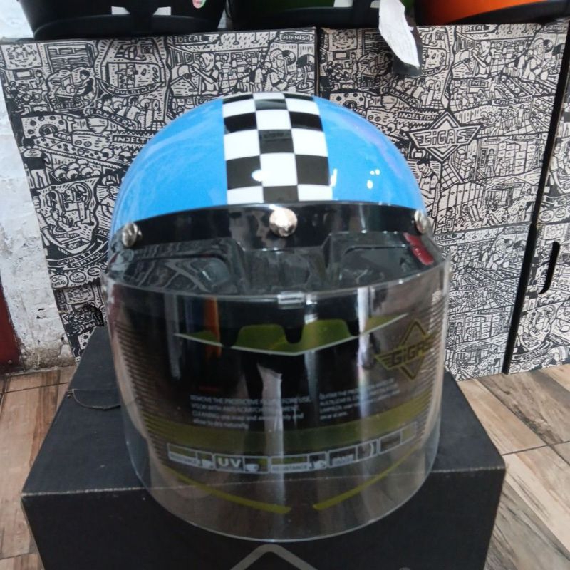 HELM GIGAS RETRO CLASIC